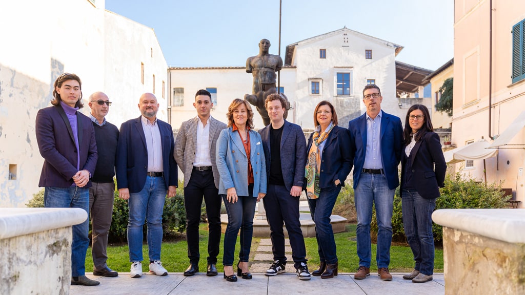 silvia bonci agenzia assicurazioni pietrasanta lavora con noi